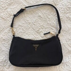 GUESS Black Nylon Shoulder Bag